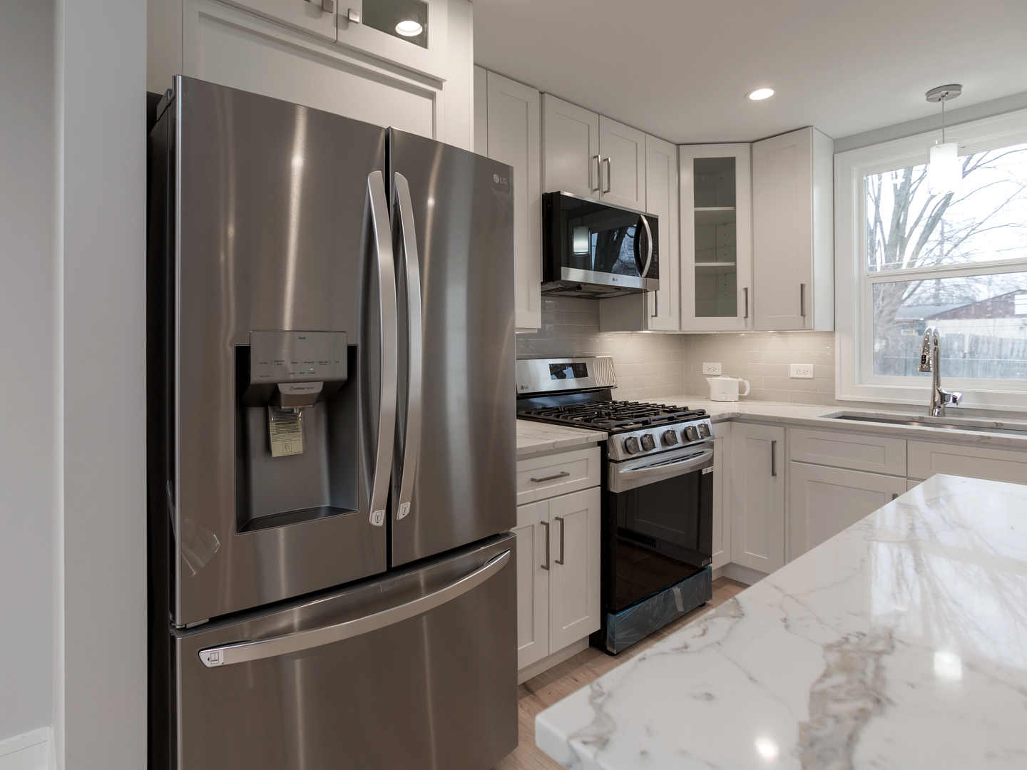 6310 Hilly Way Cary, IL 60013 - Photo 8 of 67