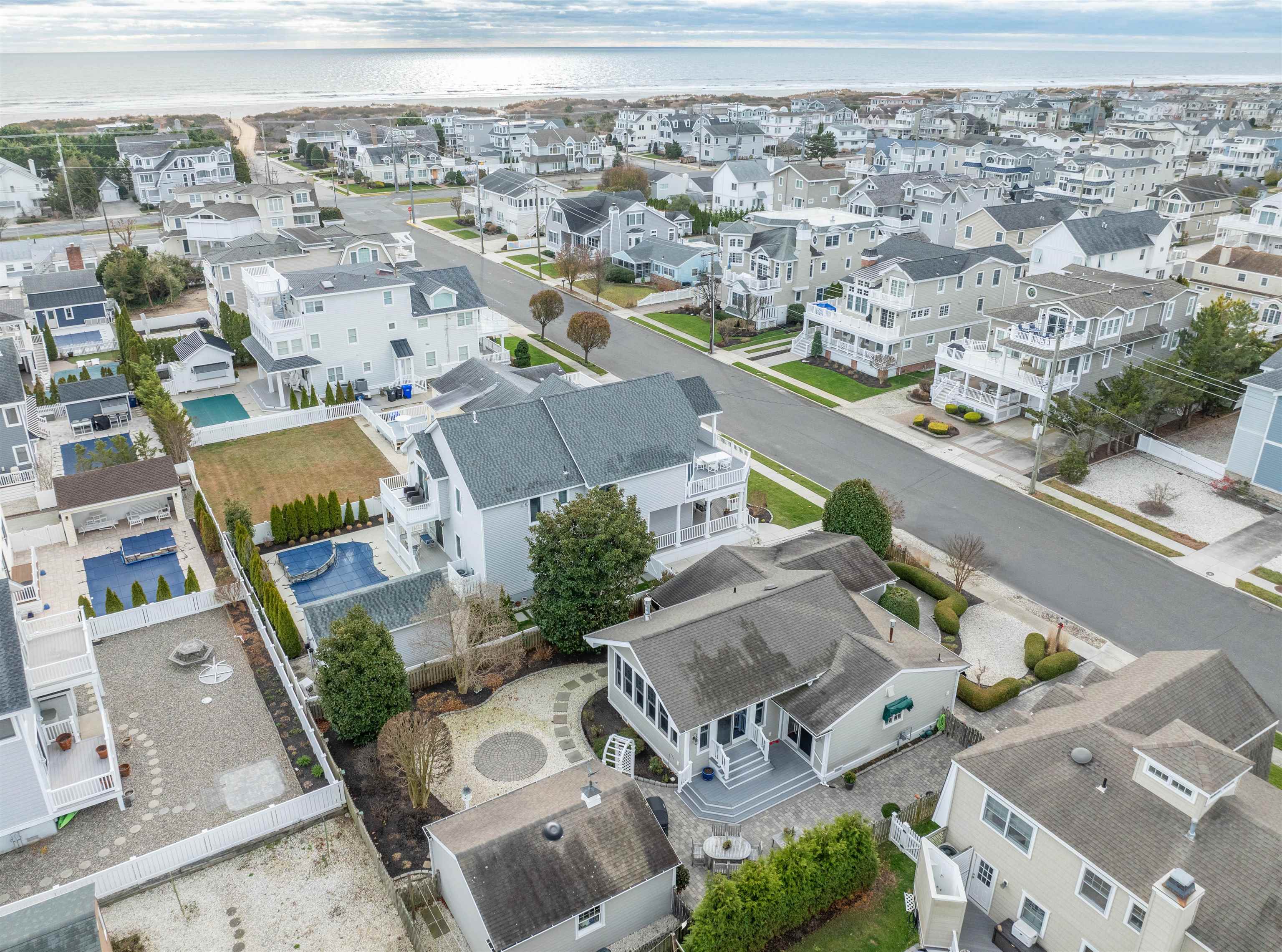 273 60th Street Avalon, NJ 08202 - Photo 31 of 33 an aerial view of residential houses with outdoor space