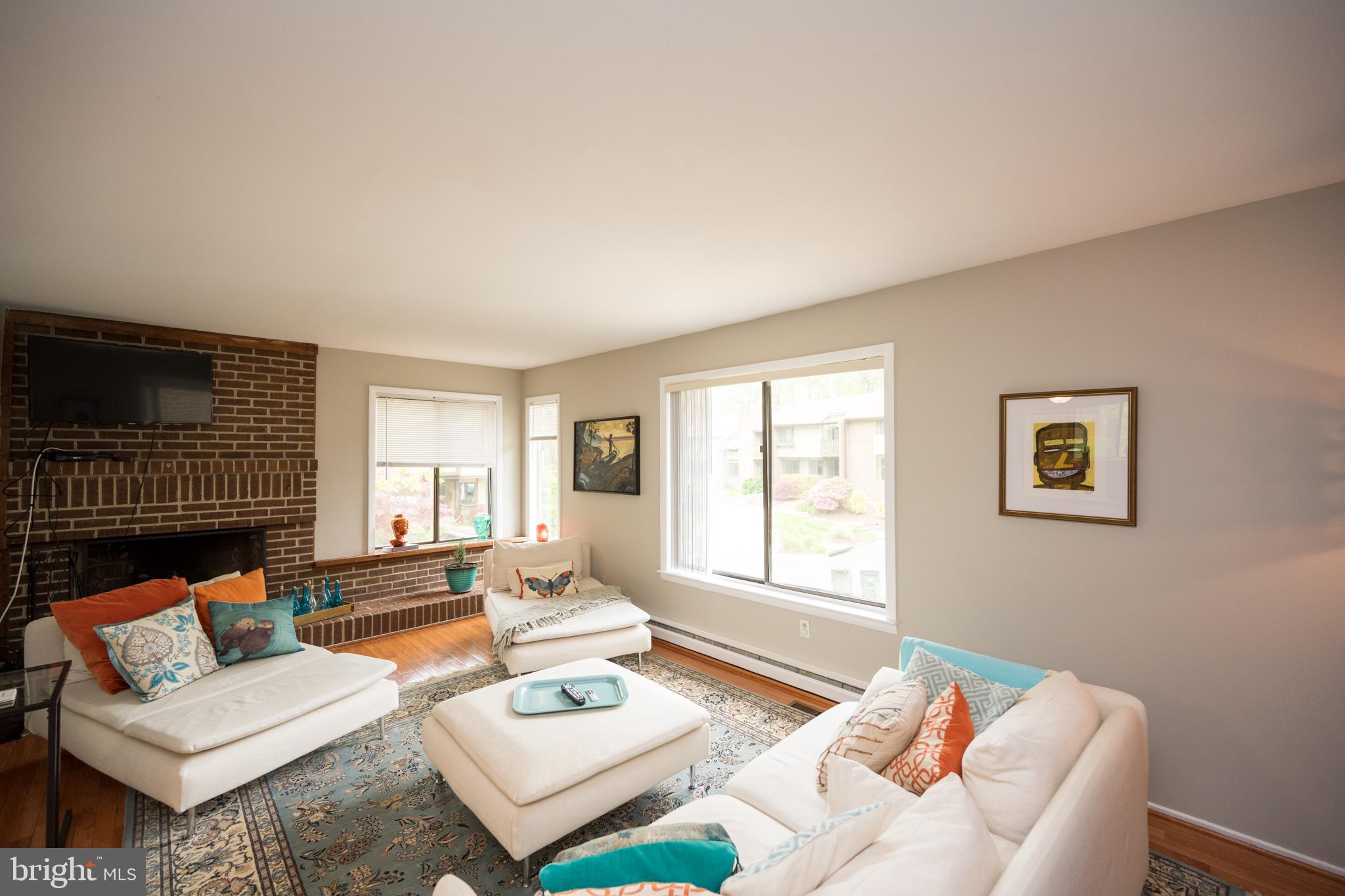 2125 Glencourse Lane Reston, VA 20191 - Photo 12 of 53 Gallery Image 12