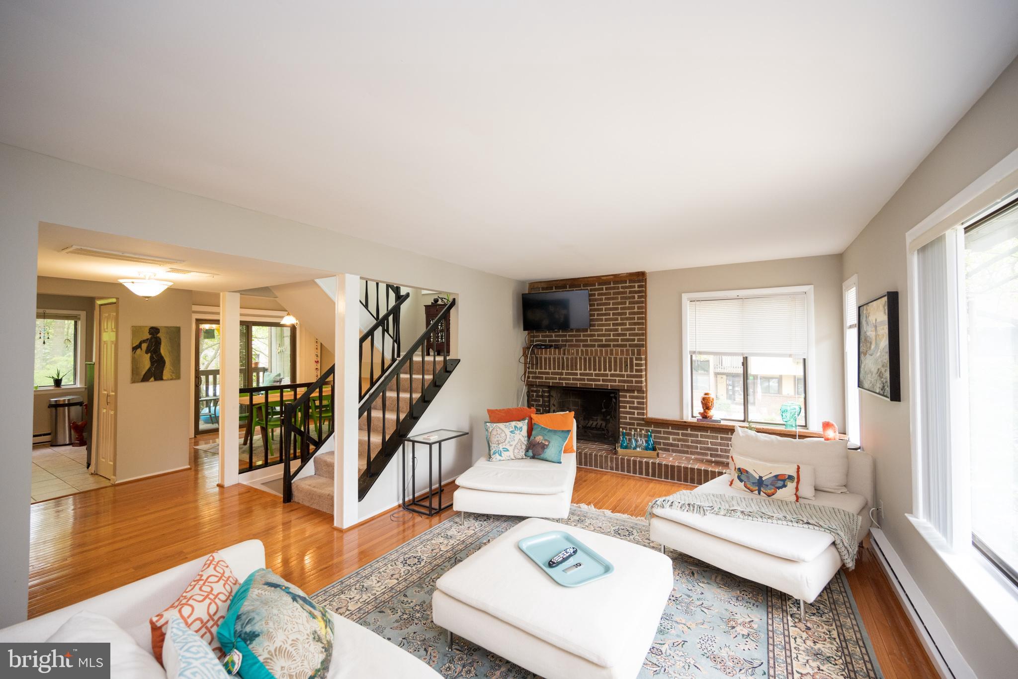 2125 Glencourse Lane Reston, VA 20191 - Photo 13 of 53 Gallery Image 13