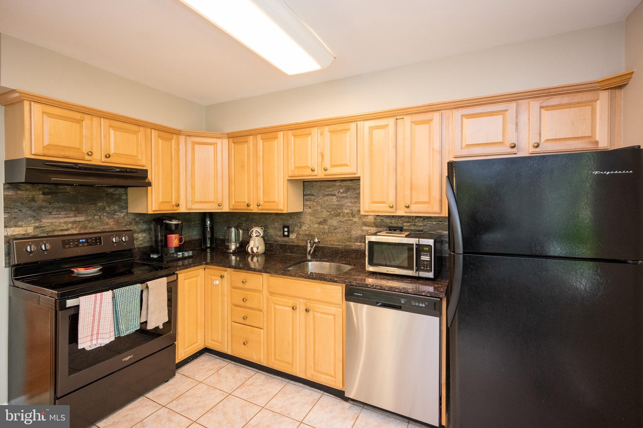 2125 Glencourse Lane Reston, VA 20191 - Photo 22 of 53 Gallery Image 22