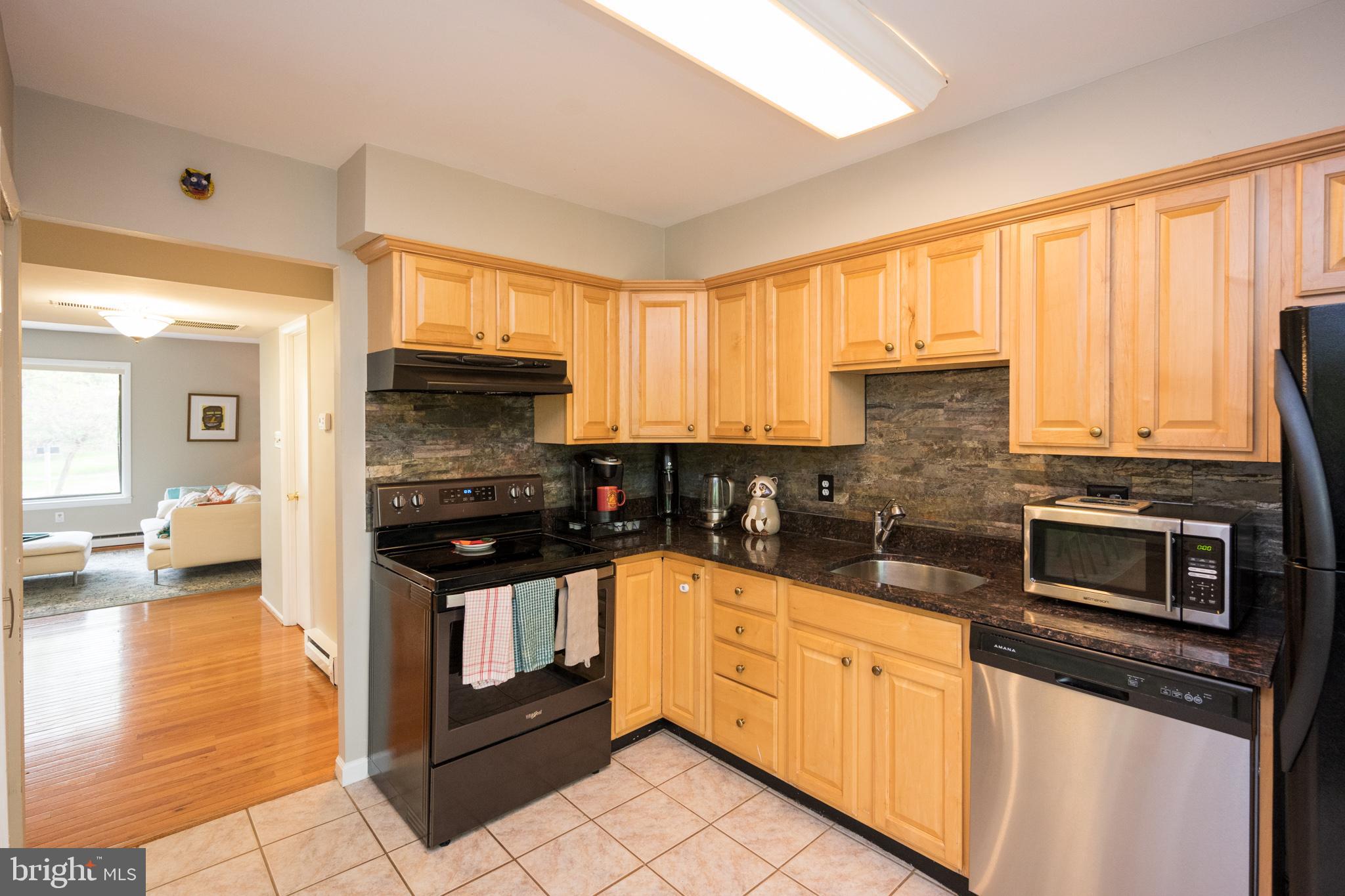 2125 Glencourse Lane Reston, VA 20191 - Photo 23 of 53 Gallery Image 23