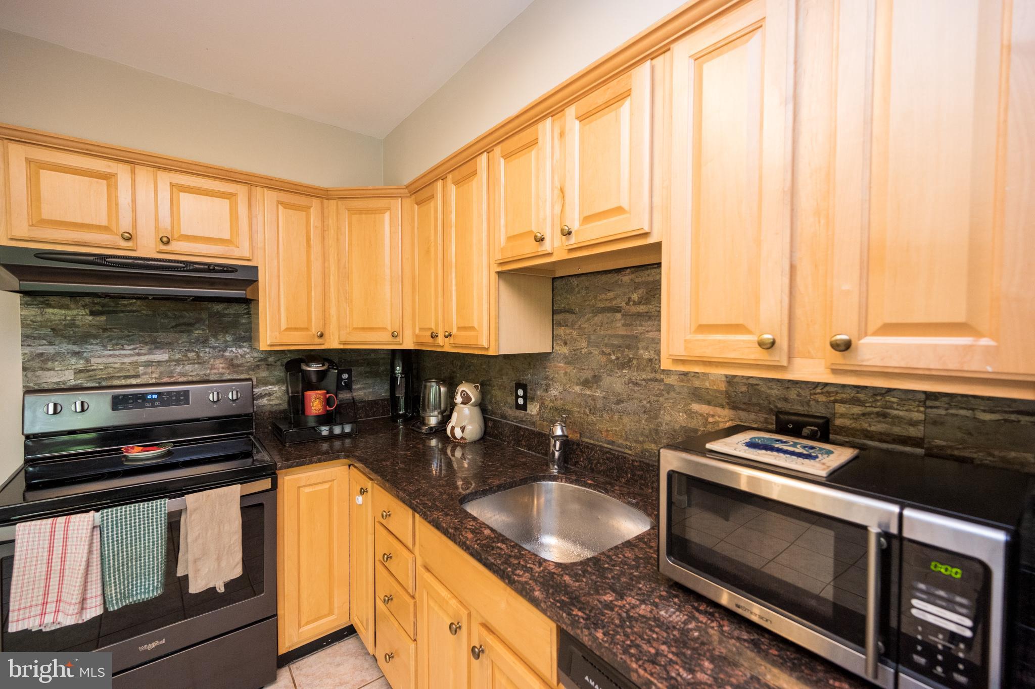 2125 Glencourse Lane Reston, VA 20191 - Photo 25 of 53 Gallery Image 25