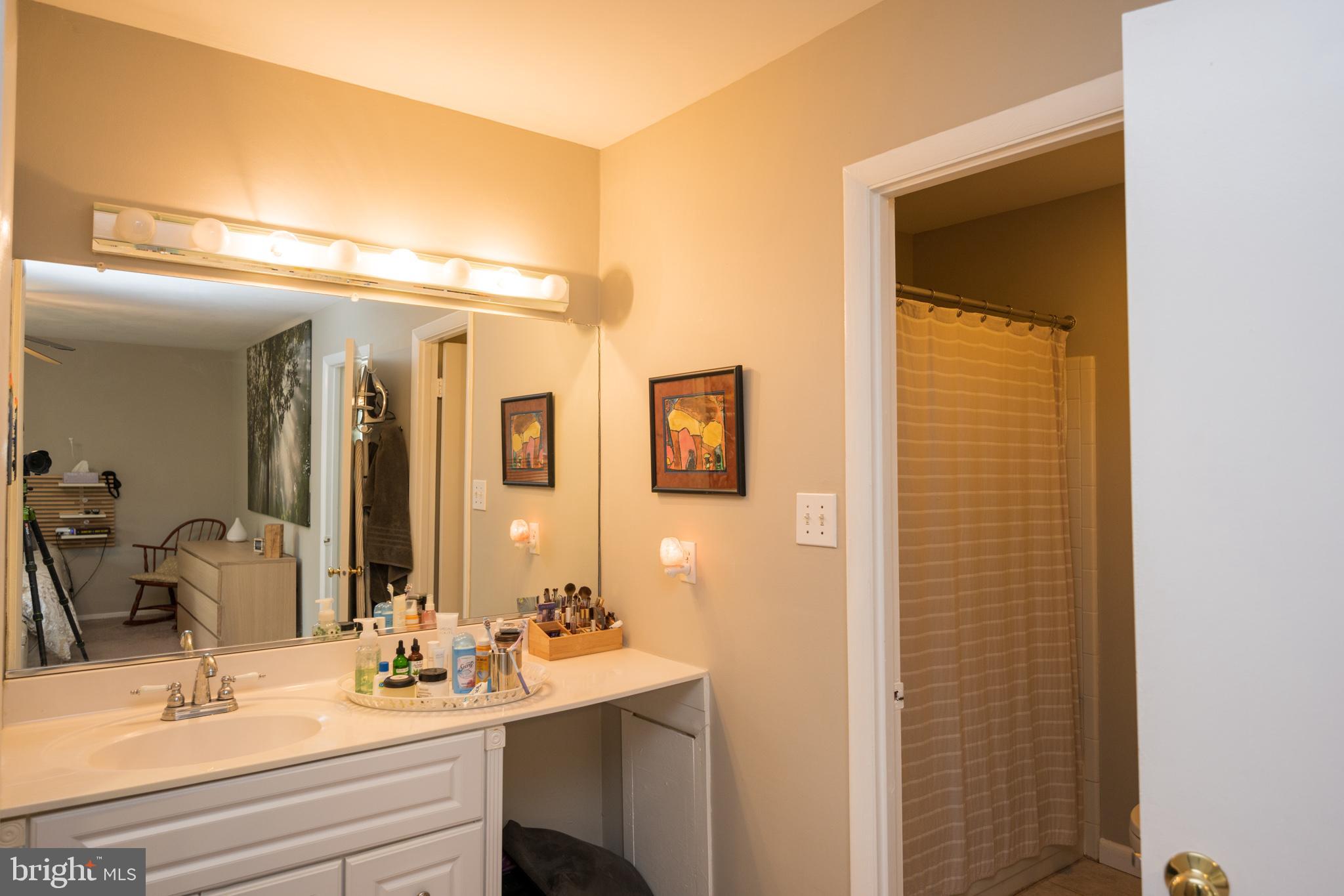 2125 Glencourse Lane Reston, VA 20191 - Photo 31 of 53 Gallery Image 31