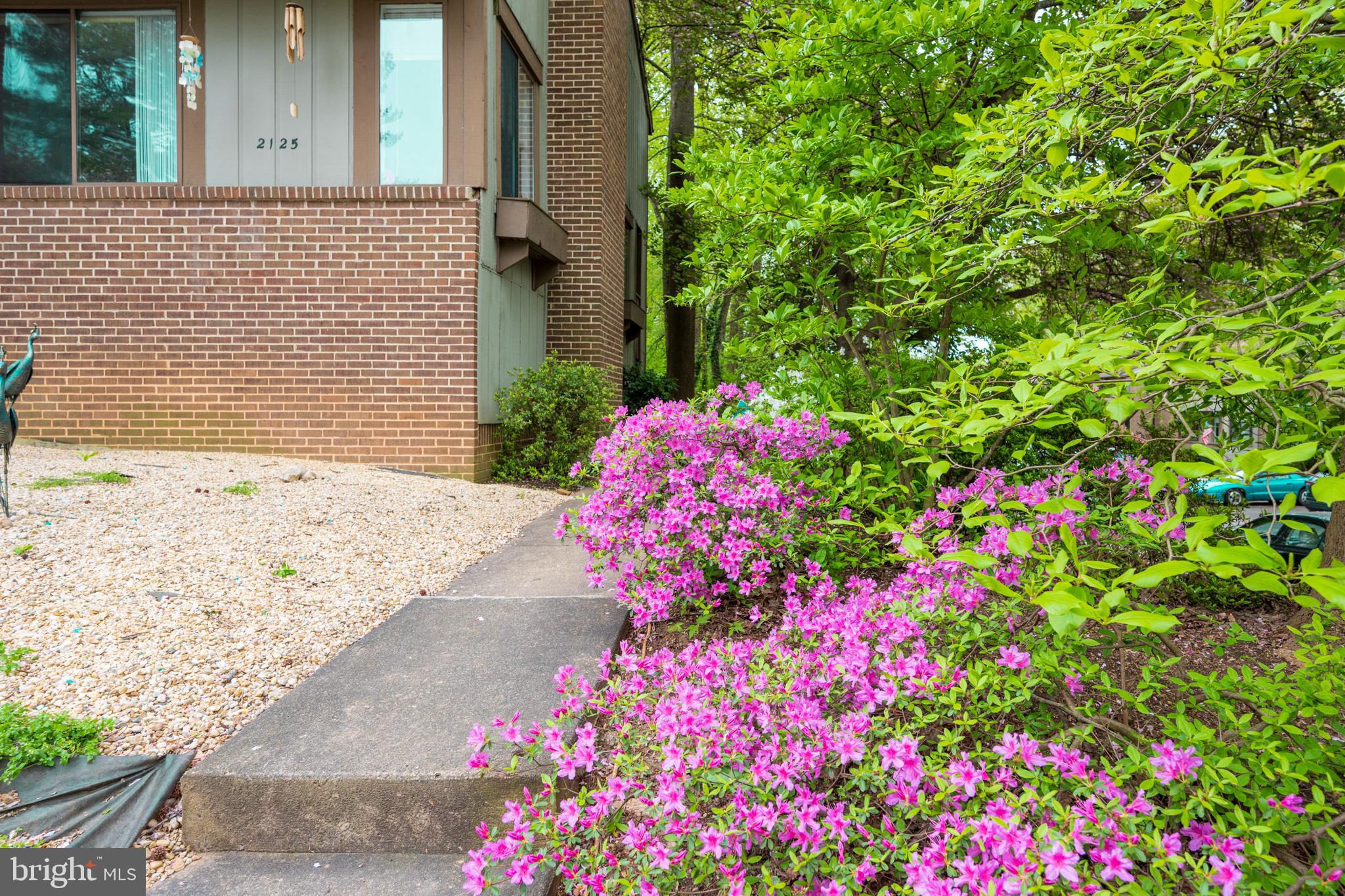 2125 Glencourse Lane Reston, VA 20191 - Photo 7 of 53 Gallery Image 7