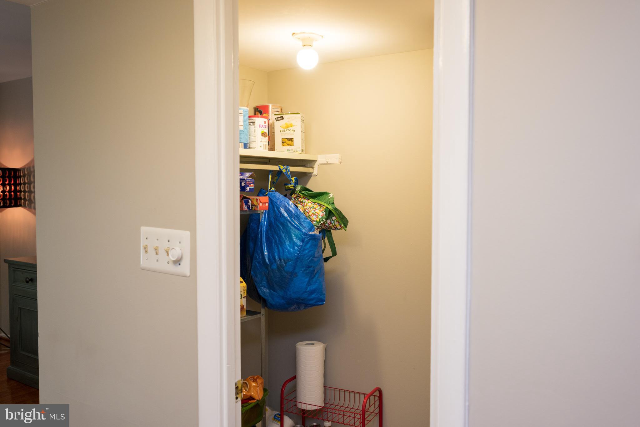 2125 Glencourse Lane Reston, VA 20191 - Photo 10 of 53 Gallery Image 10