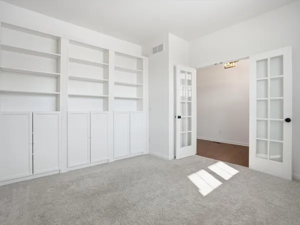 $3,900 | 6246 Hawthorne Avenue, Ypsilanti, MI 48197