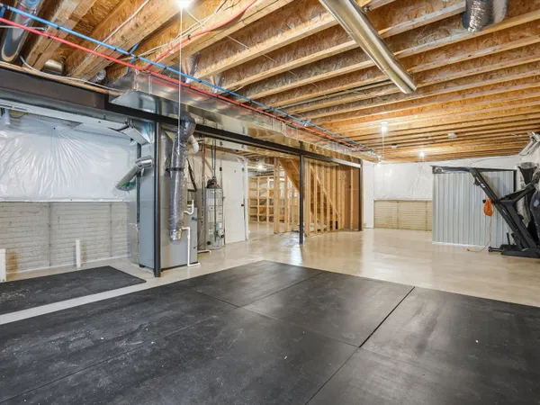 $3,900 | 6246 Hawthorne Avenue, Ypsilanti, MI 48197