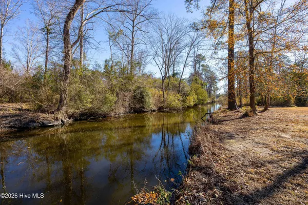 $50,000 | 325 Winterberry Court, Washington, NC 27889