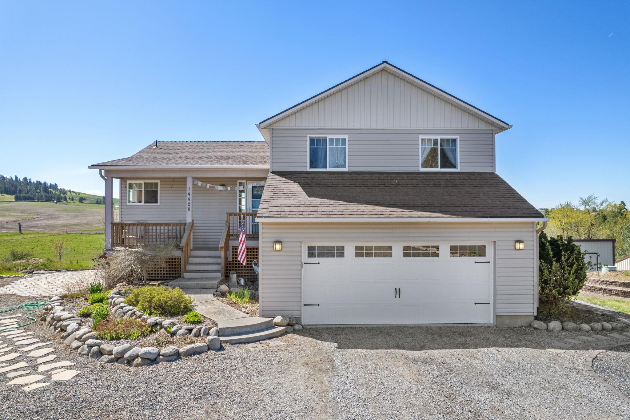 14428 East Meadows Road Mica, WA 99023 - Photo 1 of 45