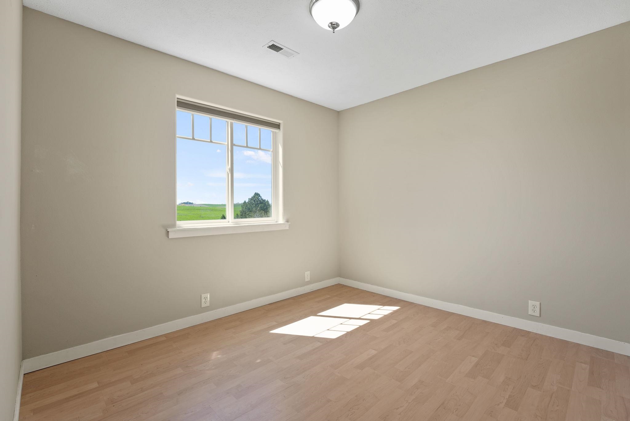14428 East Meadows Road Mica, WA 99023 - Photo 24 of 45