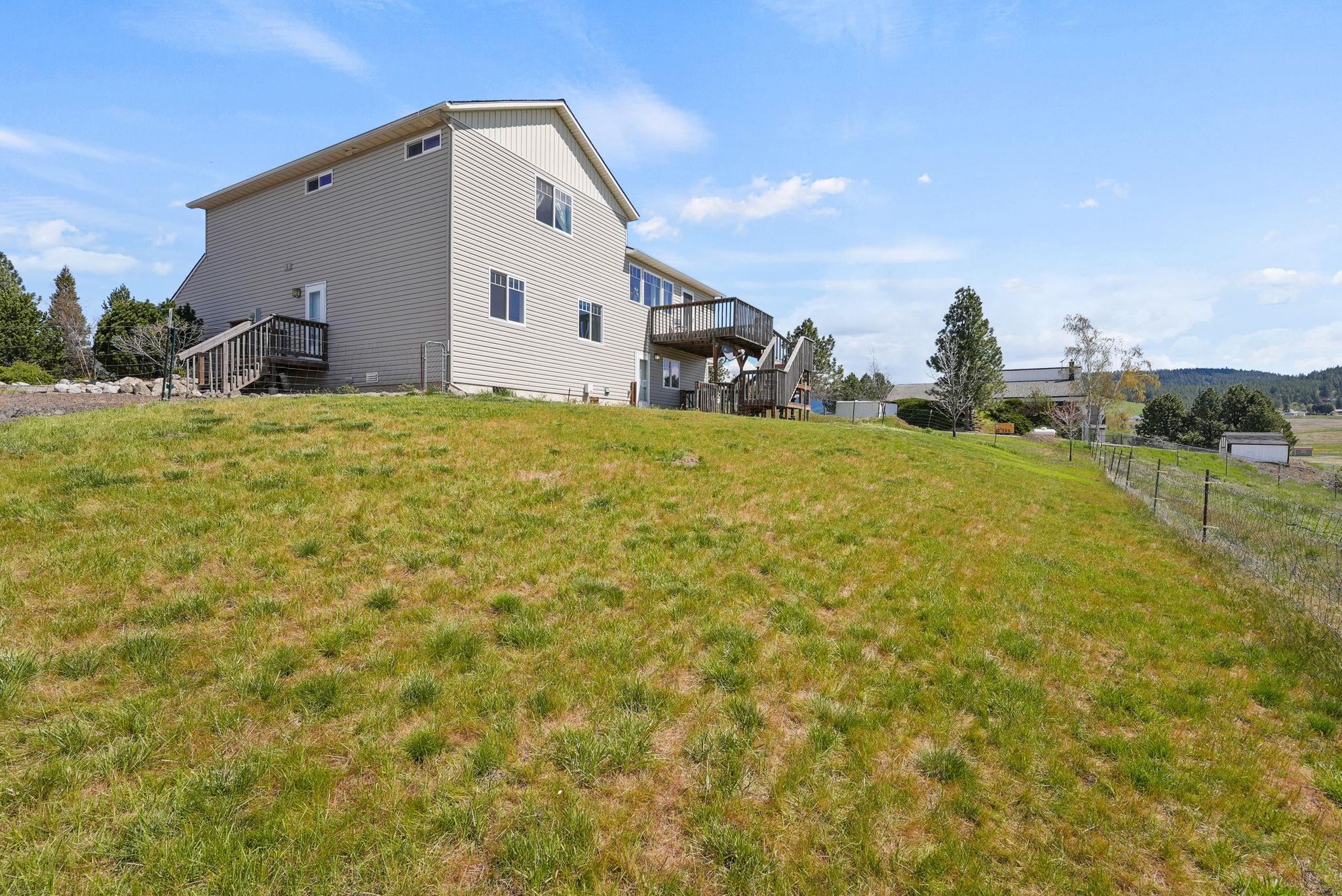 14428 East Meadows Road Mica, WA 99023 - Photo 35 of 45