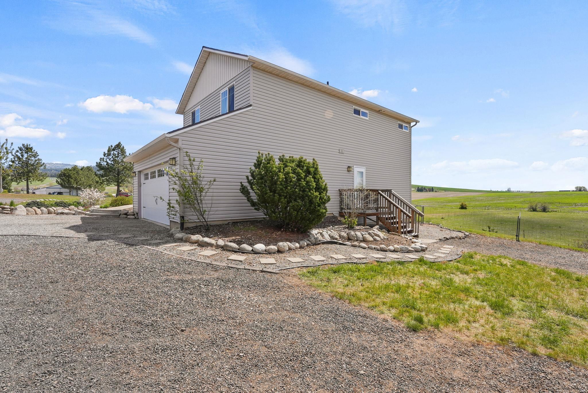 14428 East Meadows Road Mica, WA 99023 - Photo 36 of 45