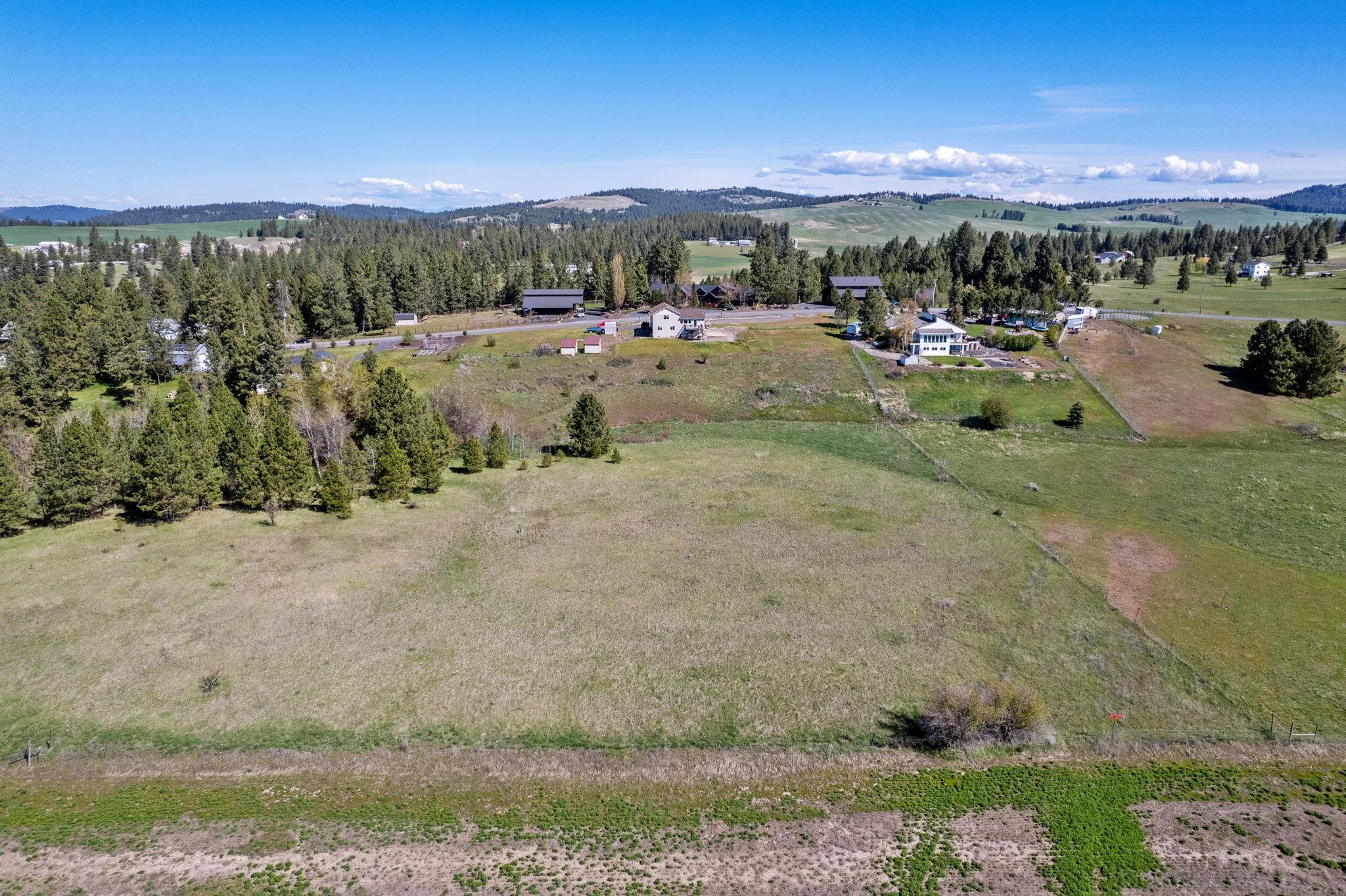 14428 East Meadows Road Mica, WA 99023 - Photo 43 of 45