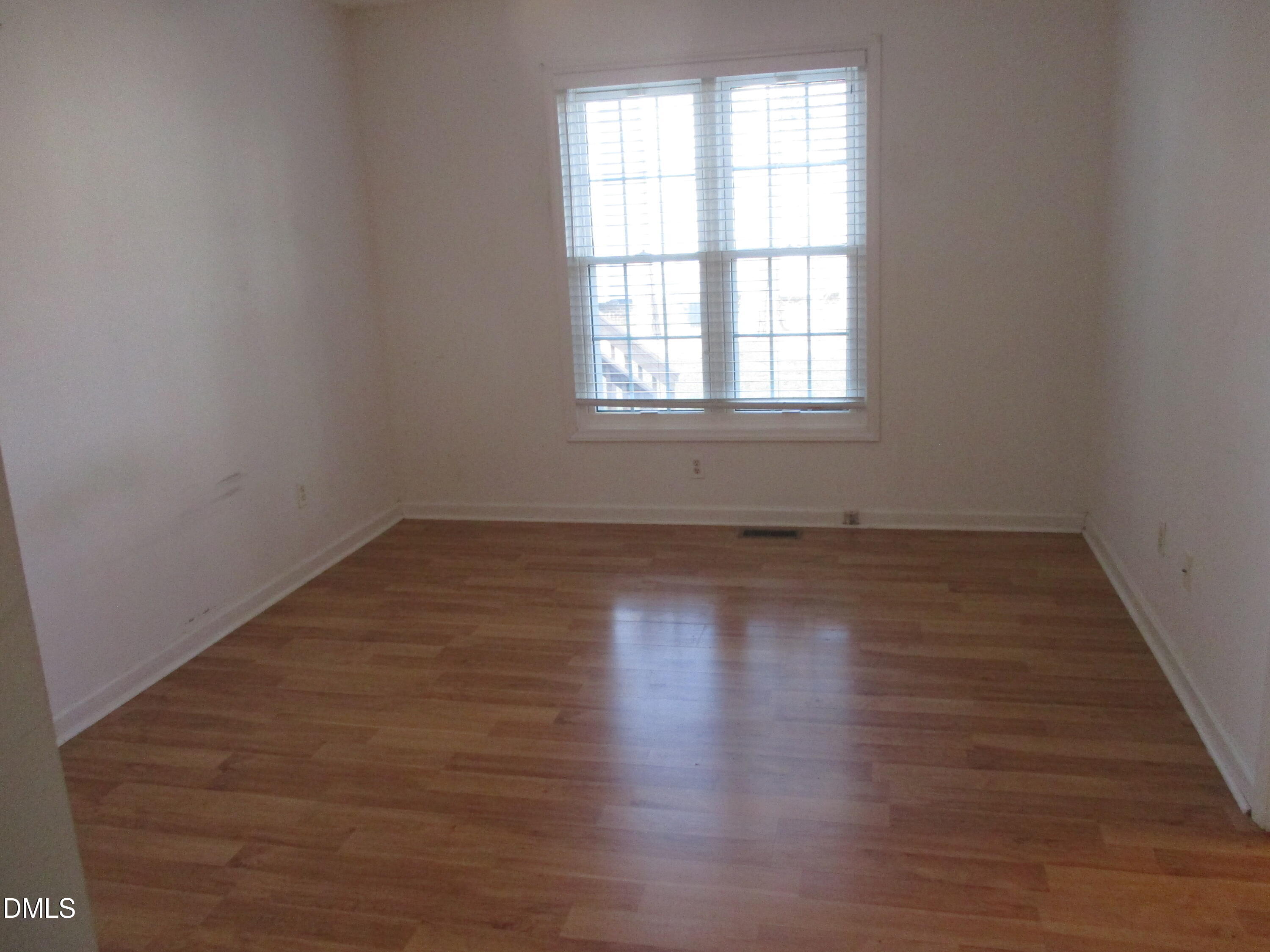 1513 Entheos Lane Raleigh, NC 27610 - Photo 8 of 13 IMG_1464