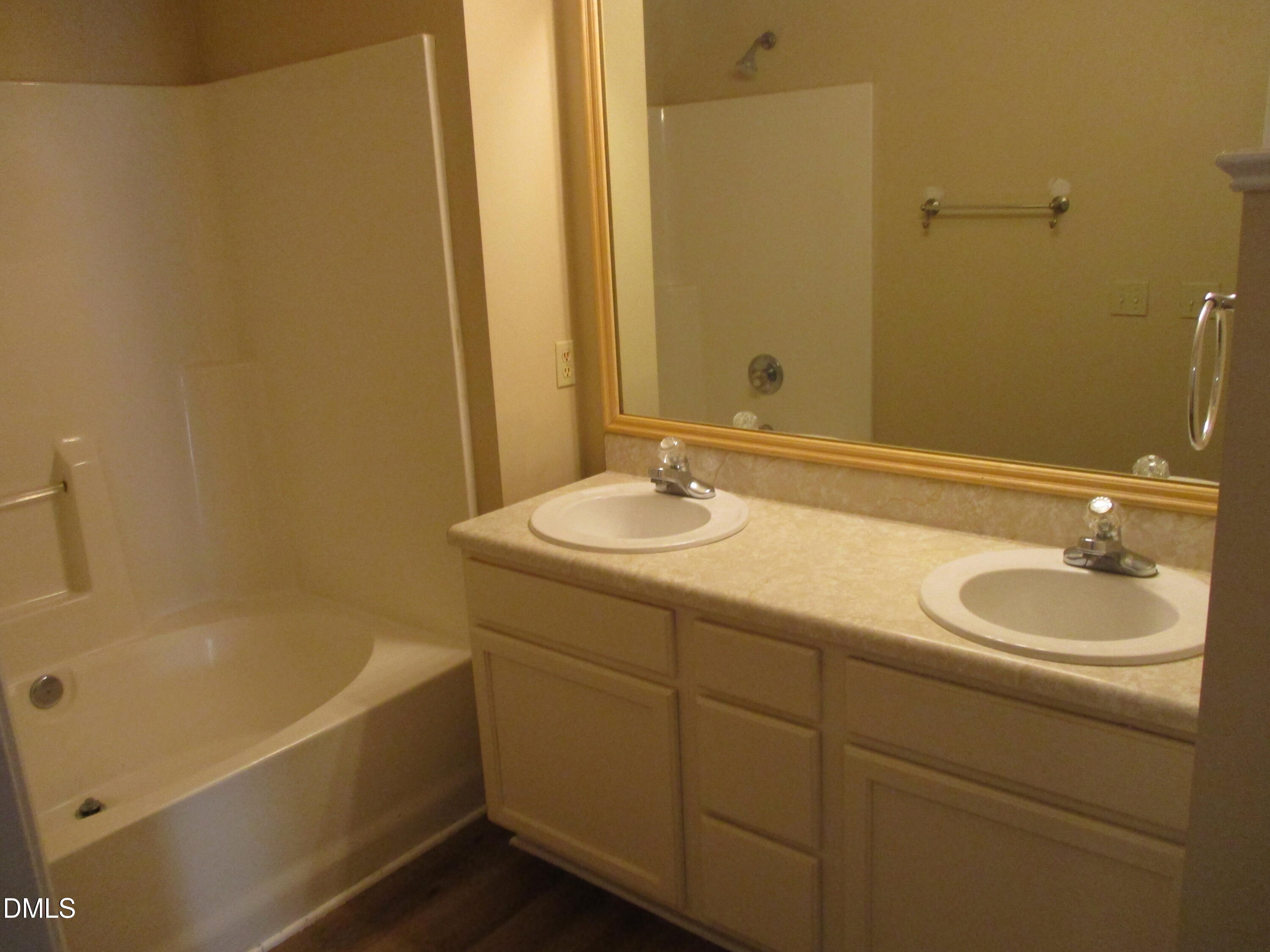 1513 Entheos Lane Raleigh, NC 27610 - Photo 9 of 13 IMG_1466