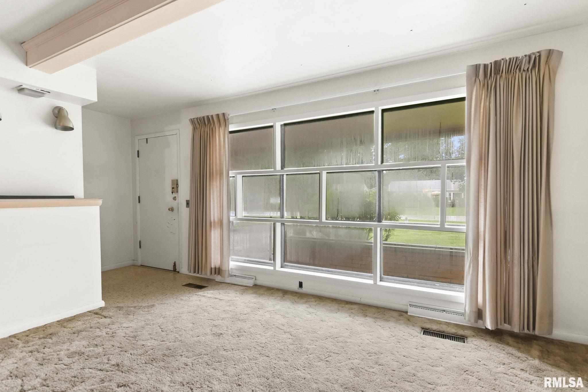 78 Circle Drive Springfield, IL 62703 - Photo 7 of 40