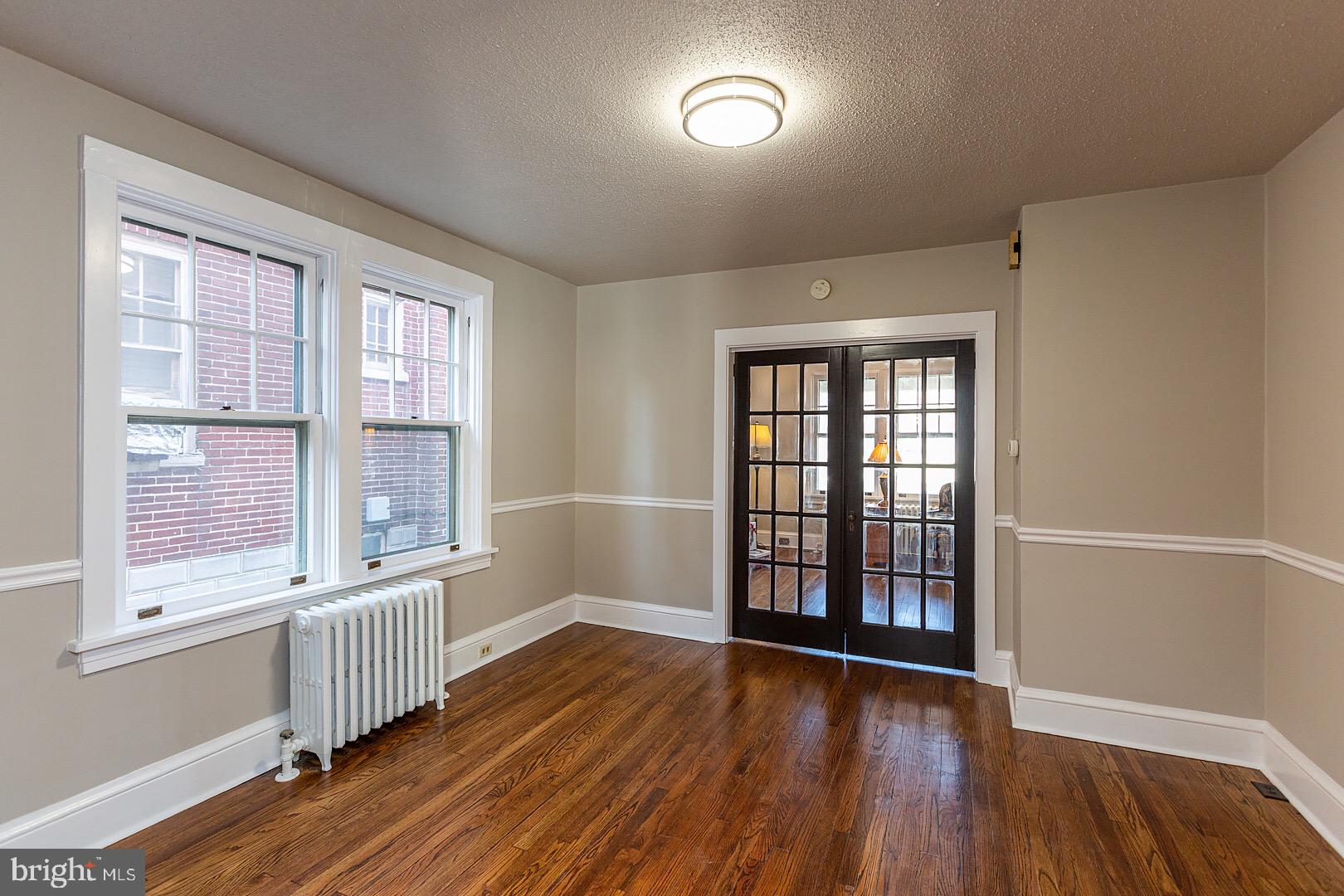 319 Rider Avenue Lancaster, PA 17603 - Photo 17 of 58 Spacious Formal Dining Room