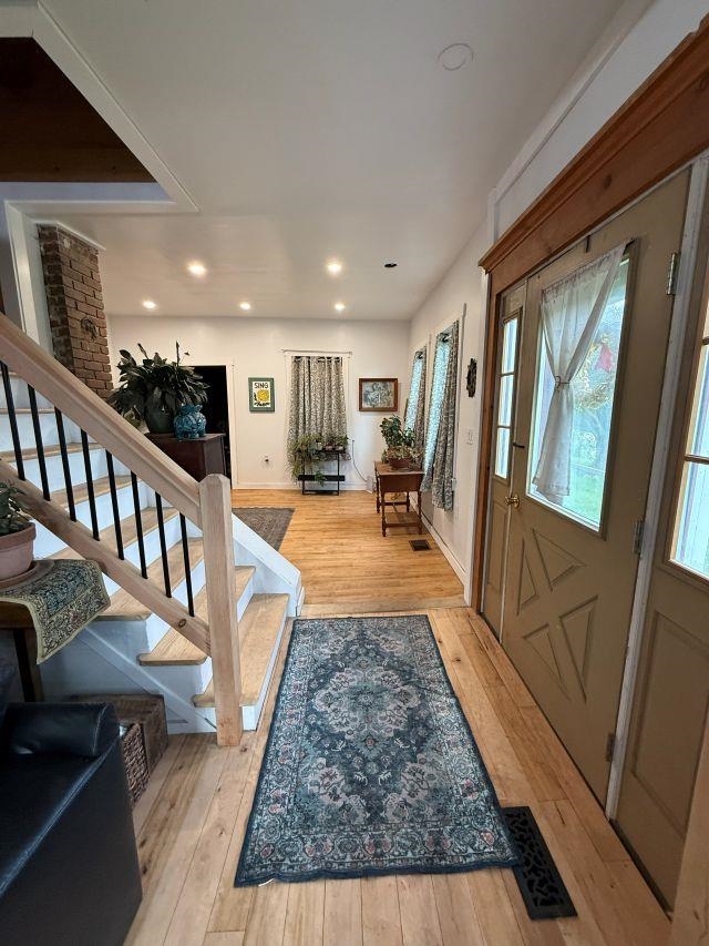 66 Downing Road Lunenburg, VT 05906 - Photo 15 of 43