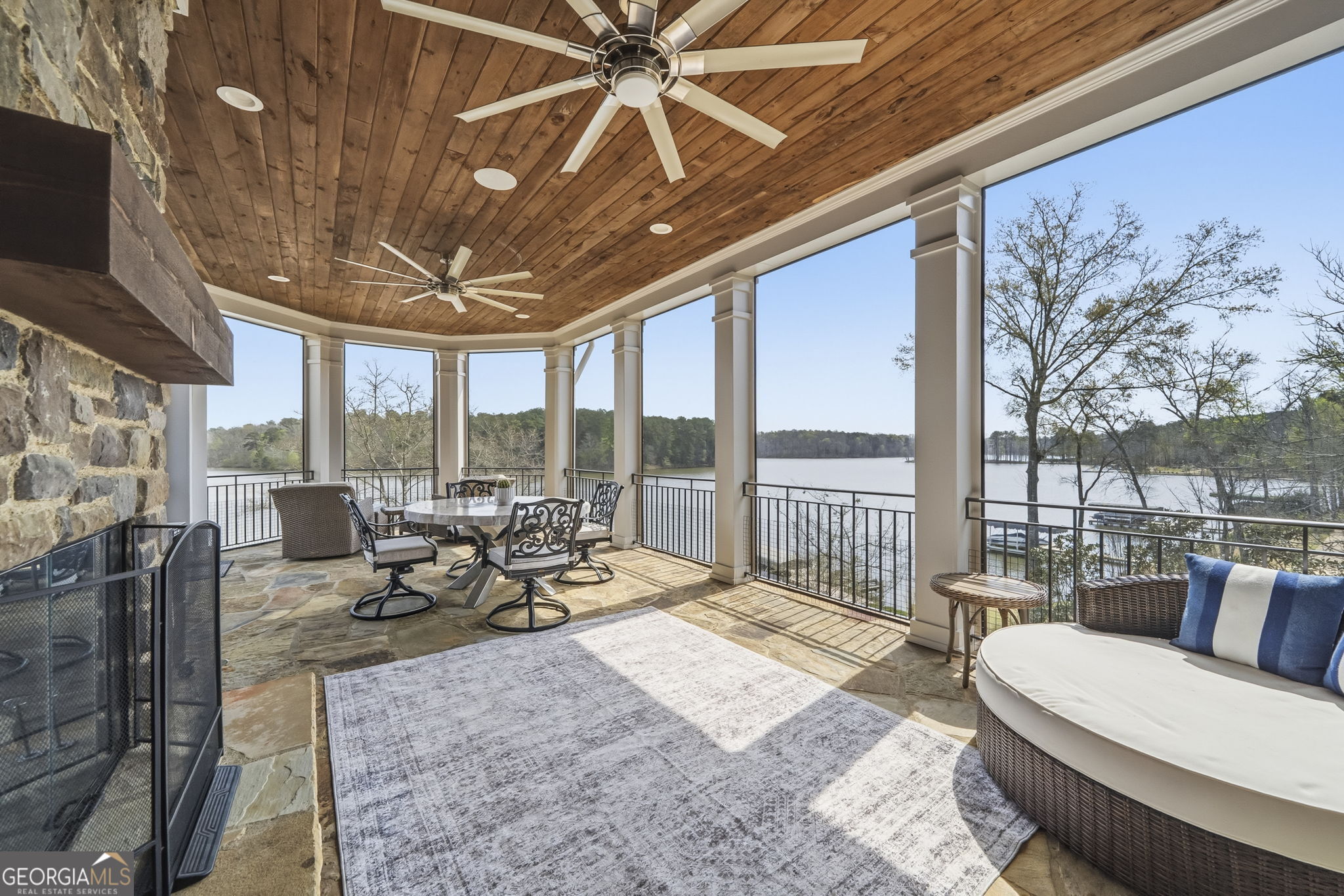 1060 Rdg Grv Court Greensboro, GA 30642 - Photo 23 of 68 a living room with furniture
