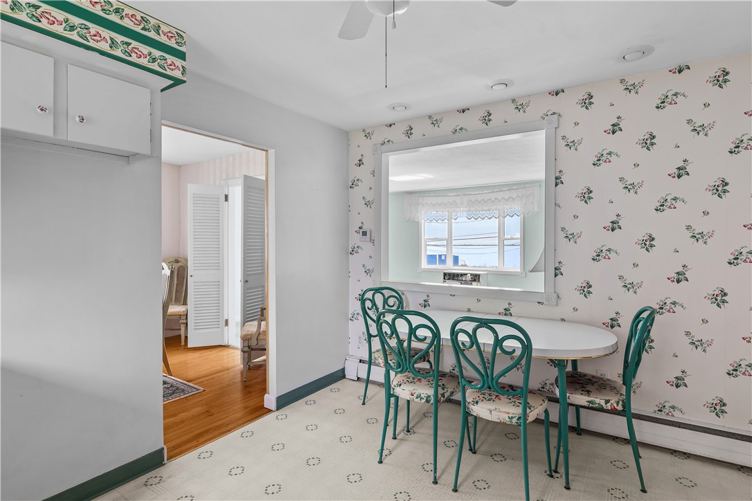 78 Ellery Road Newport, RI 02840 - Photo 14 of 31