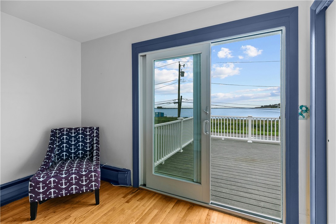 78 Ellery Road Newport, RI 02840 - Photo 17 of 31