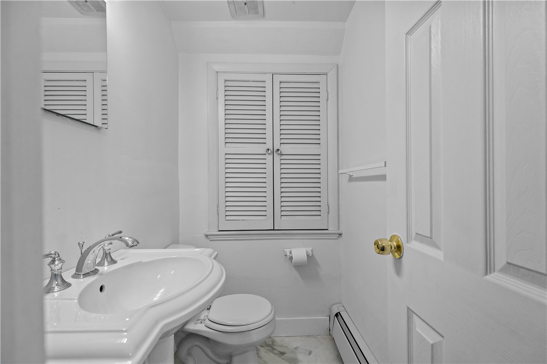 78 Ellery Road Newport, RI 02840 - Photo 27 of 31