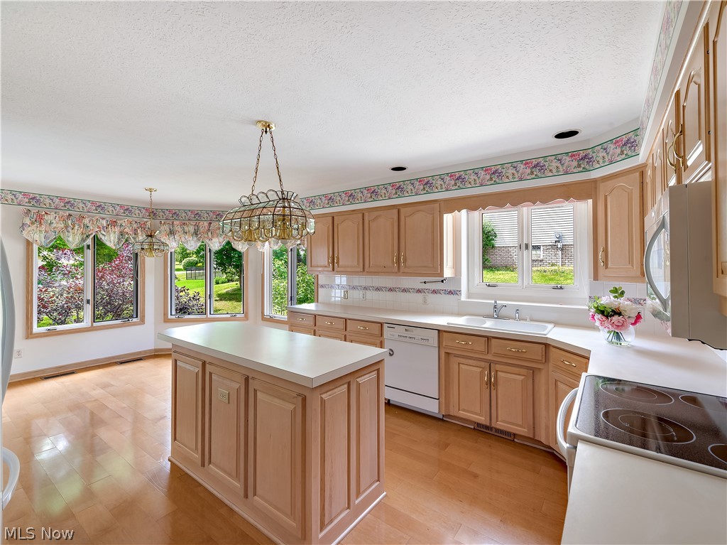 6183 Rockside Circle Northwest Canton, OH 44718 - Photo 14 of 33 Gallery Image 14