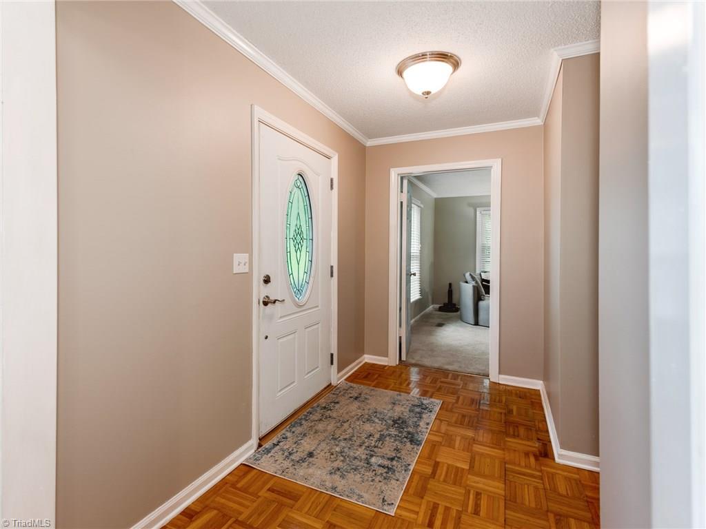 2925 Millwheel Road Pfafftown, NC 27040 - Photo 5 of 25 Gallery Image 5