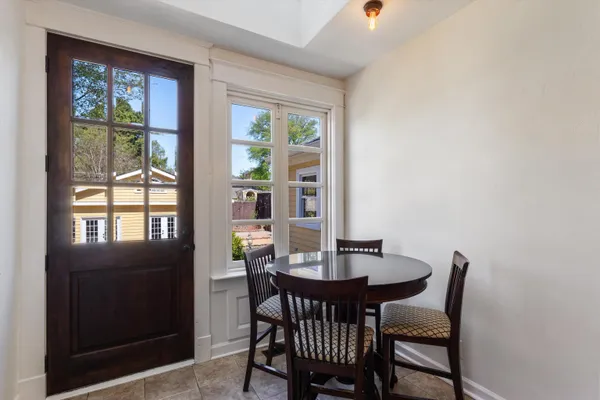 $449,900 | 1680 Carruthers Place, Memphis, TN 38112