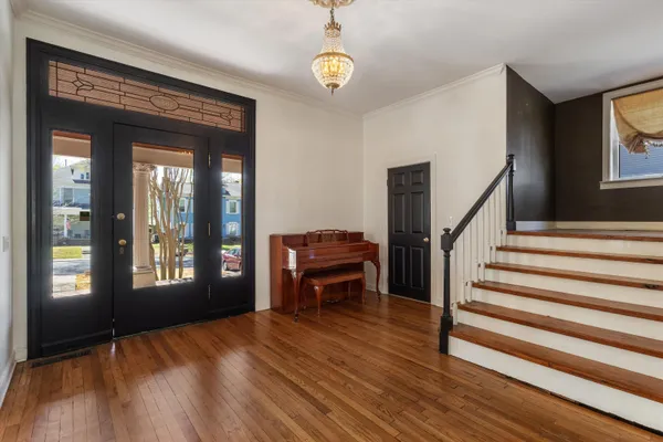 $449,900 | 1680 Carruthers Place, Memphis, TN 38112