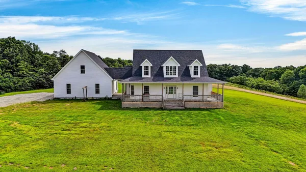 $550,000 | 2807 Camp Creek Road, Lucasville, OH 45648