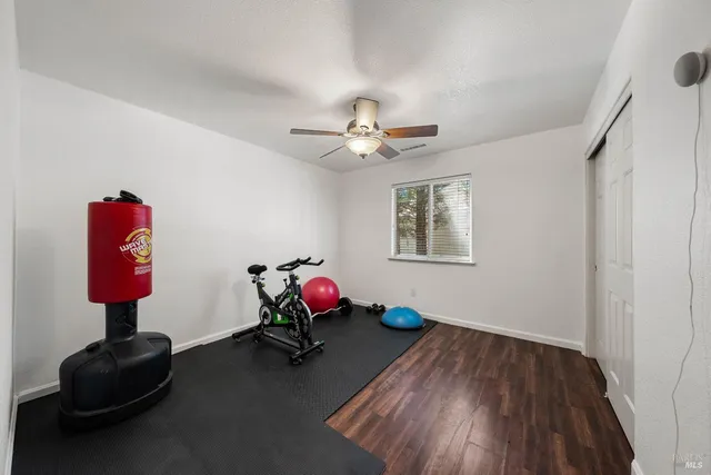 $469,000 | 18164 Fishhook Court, Hidden Valley Lake, CA 95467