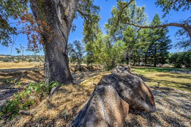 $469,000 | 18164 Fishhook Court, Hidden Valley Lake, CA 95467