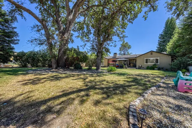 $469,000 | 18164 Fishhook Court, Hidden Valley Lake, CA 95467