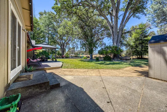 $469,000 | 18164 Fishhook Court, Hidden Valley Lake, CA 95467