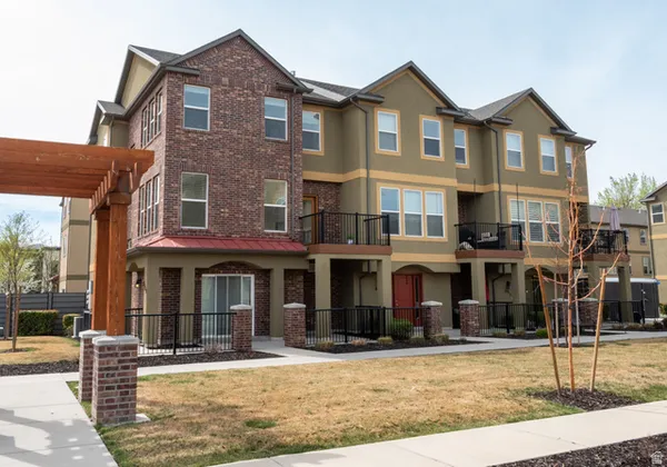 $509,000 | 699 East Hillock Court, Unit 16, Draper, UT 84020