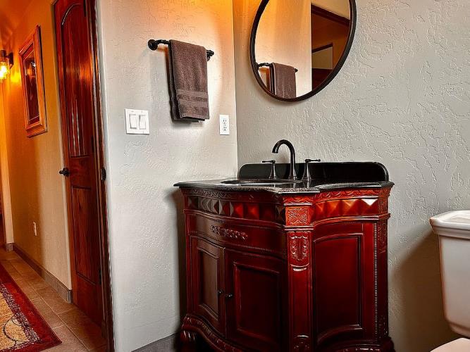 1622 Calle De Valezquez Las Cruces, NM 88007 - Photo 33 of 53