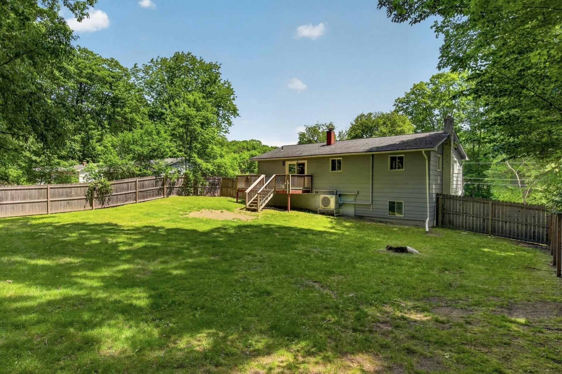59 Cramton Avenue Rutland, VT 05701 - Photo 3 of 46