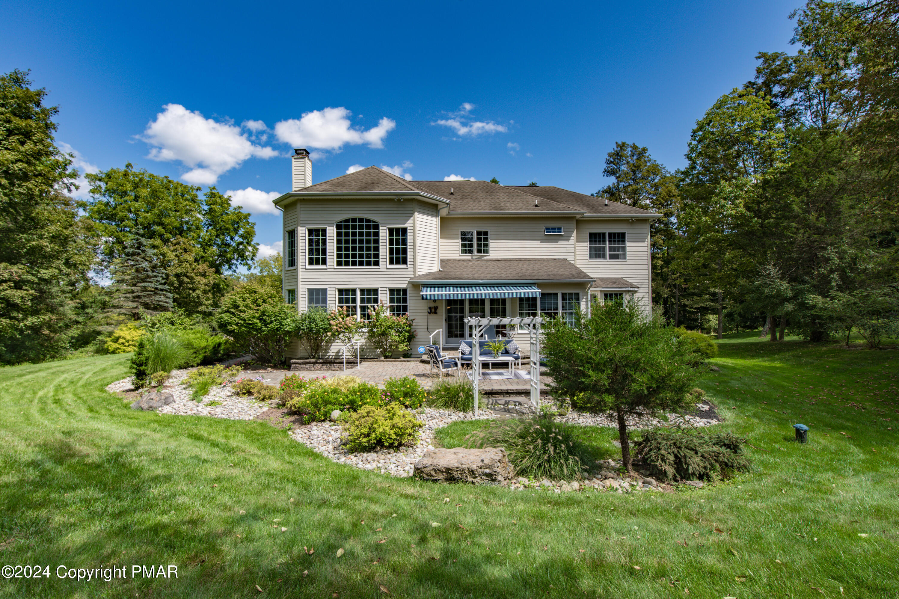 59 Keystone Road East Stroudsburg, PA 18302 - Photo 8 of 49 0A5A6139-HDR
