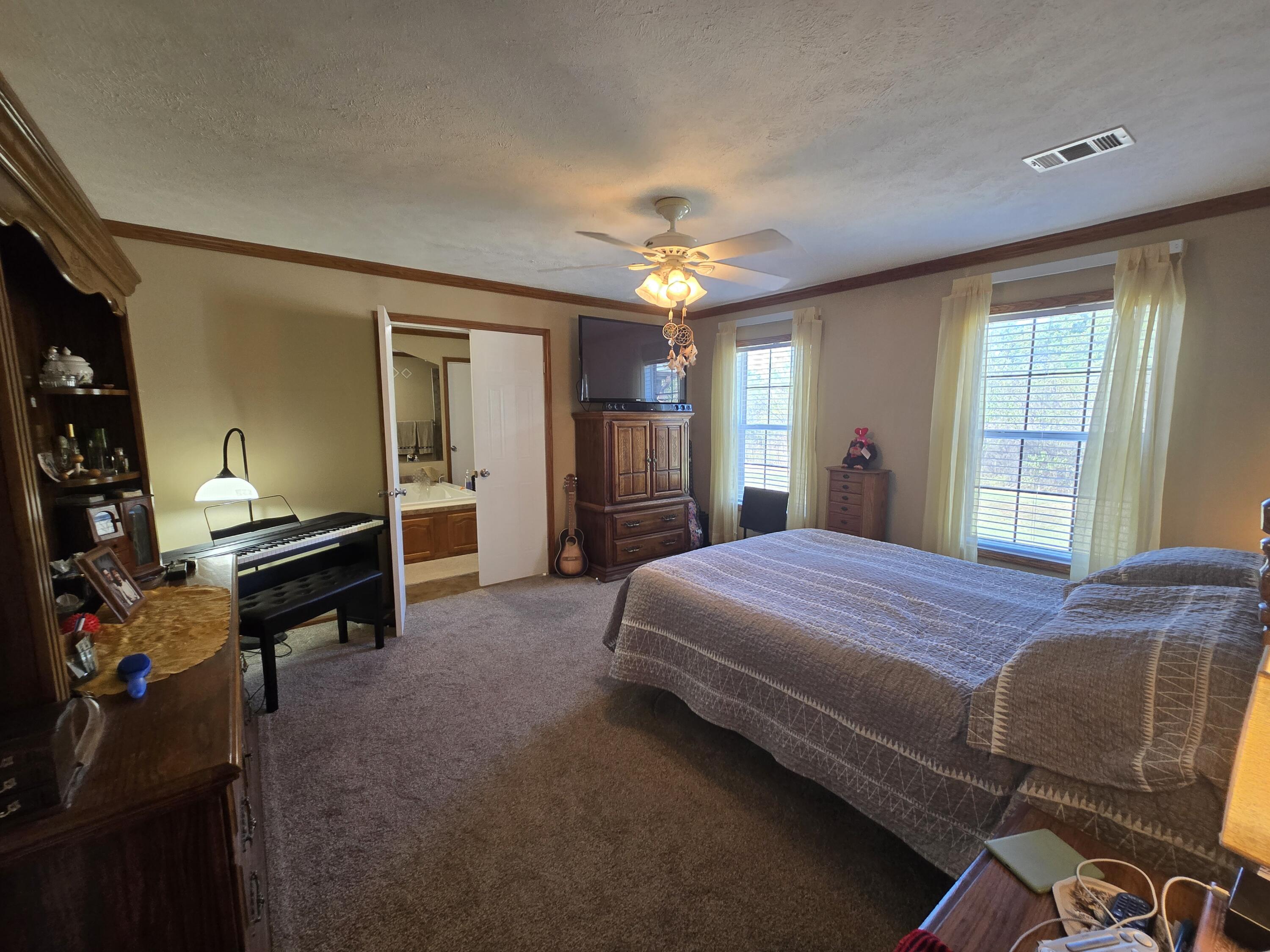 2283 East 360th Road Louisburg, MO 65685 - Photo 24 of 63 20260924_144059