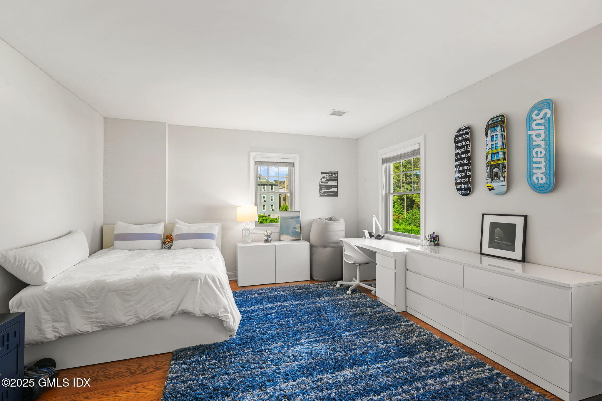 25 Le Grande Avenue, Unit B Greenwich, CT 06830 - Photo 17 of 37