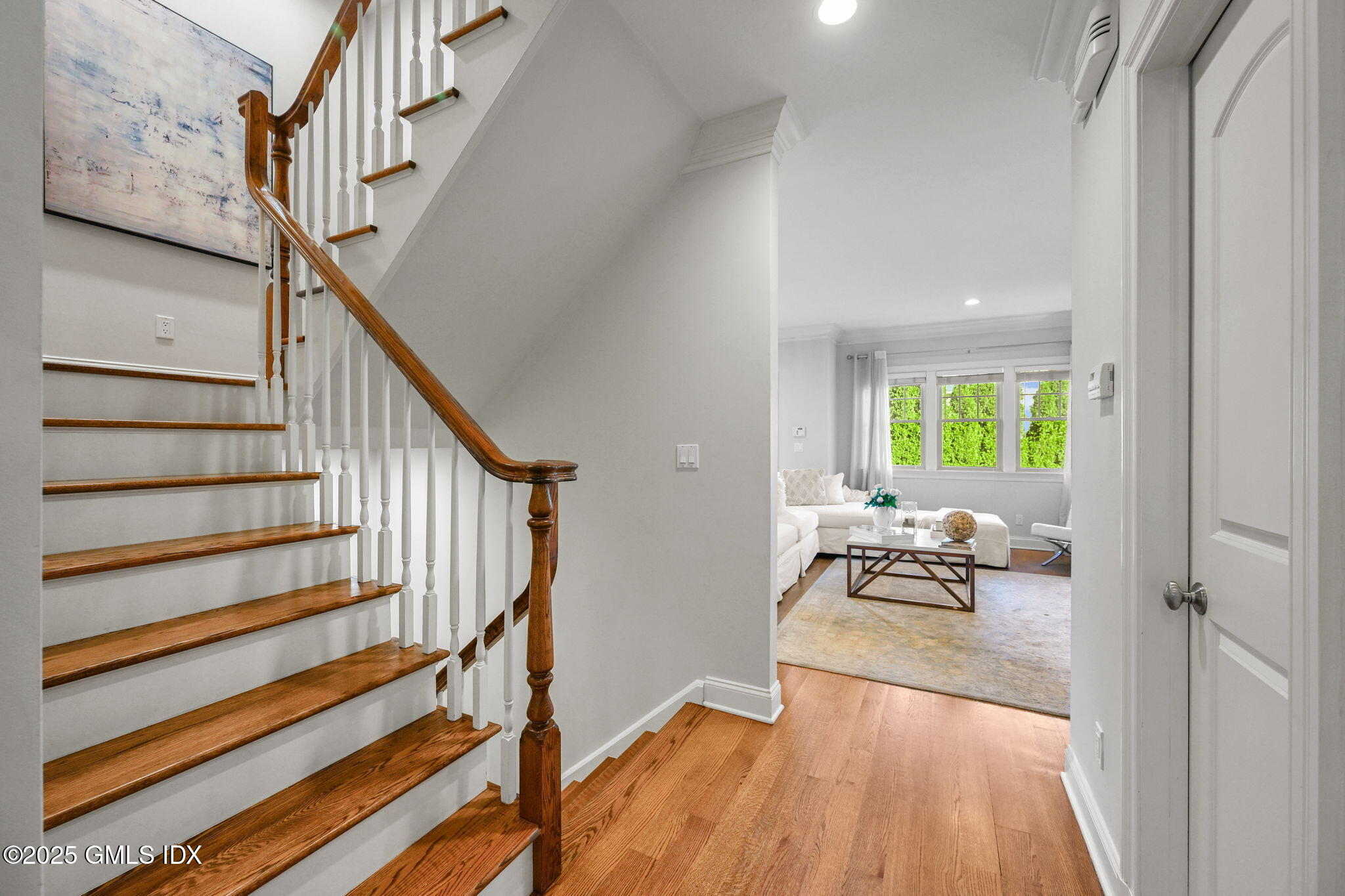 25 Le Grande Avenue, Unit B Greenwich, CT 06830 - Photo 7 of 37 a view of entryway and hall with wooden floor
