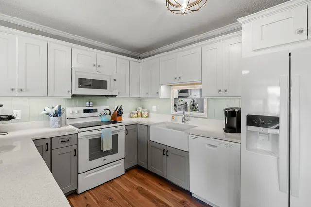 $716,000 | 4150 Ridge Road, Unit 21 AND 22, Stevensville, MI 49127