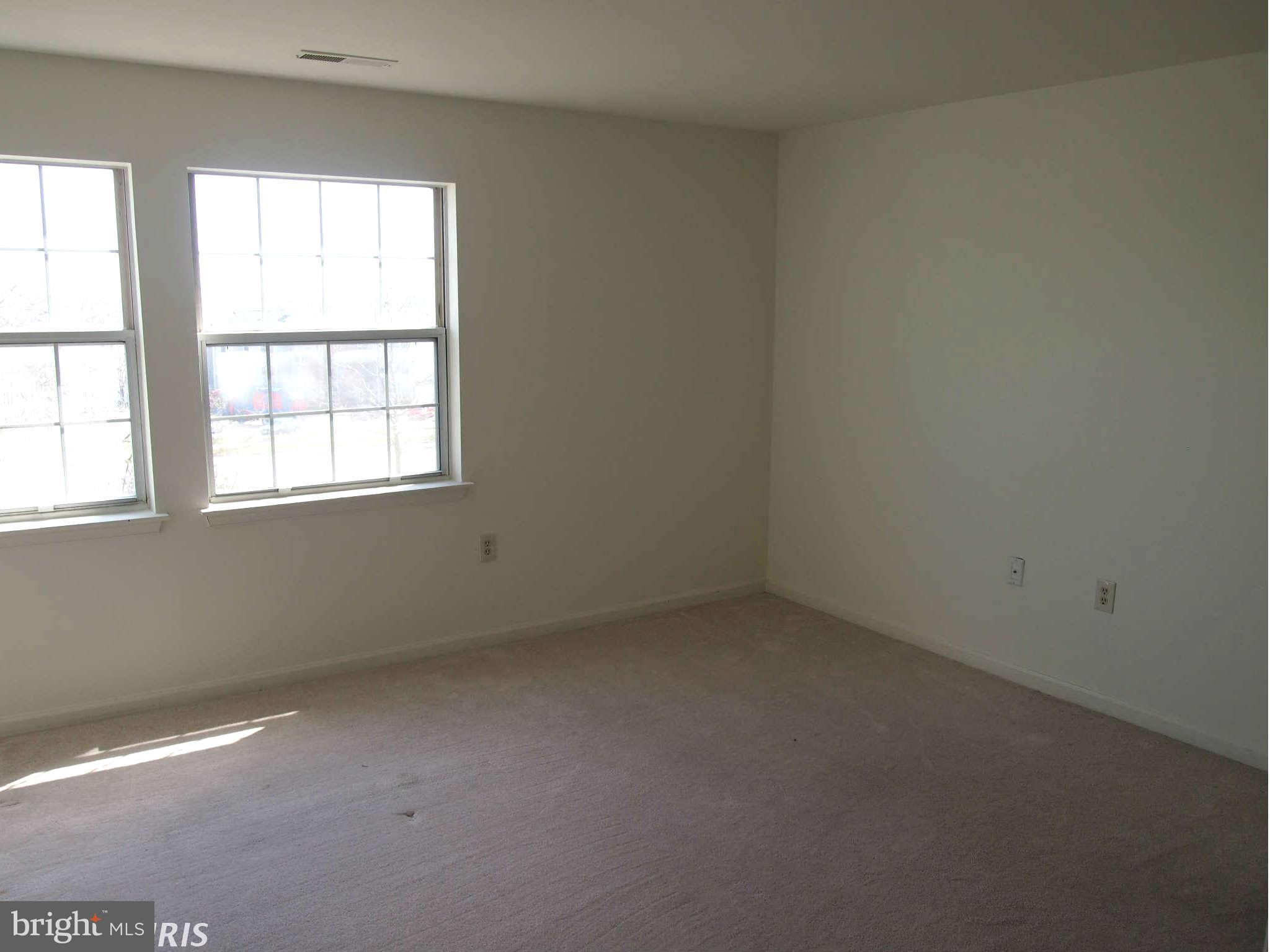 8390 Montgomery Run Road, Unit I Ellicott City, MD 21043 - Photo 10 of 12 Bedroom