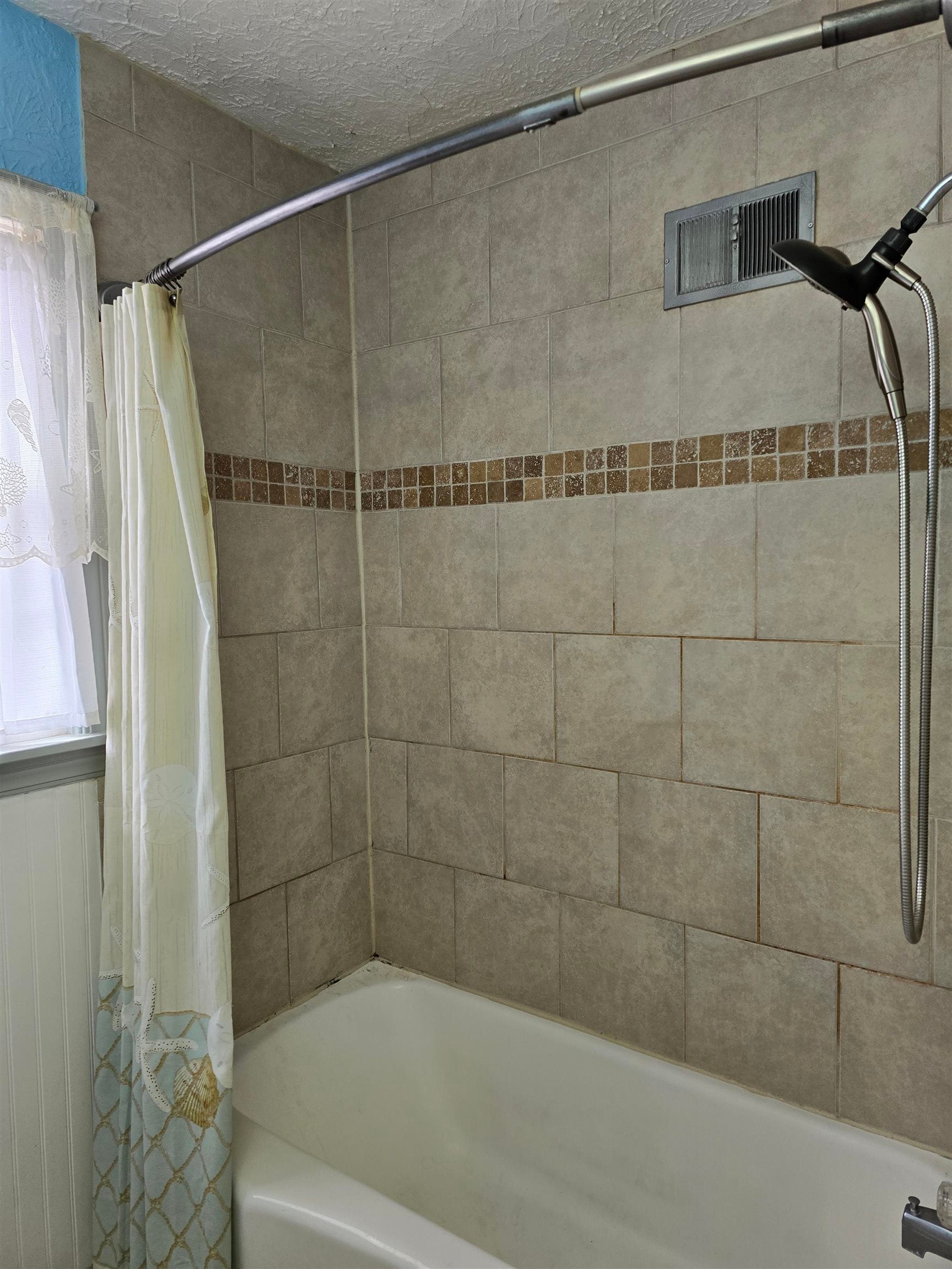 5834 East Pea Ridge Road Huntington, WV 25705 - Photo 11 of 14 Gallery Image 11