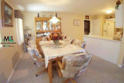 16949 Country Ridge Court Macomb, MI 48044 - Photo 3 of 9 641818-2.JPG