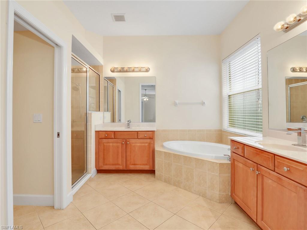 13508 Troia Drive Estero, FL 33928 - Photo 19 of 43