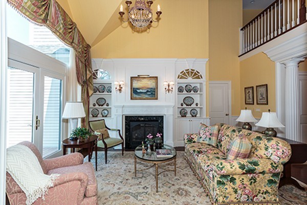 52 Summit Road, Unit 7 Belmont, MA 02478 - Photo 6 of 21