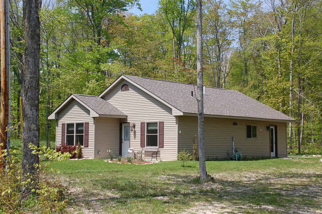 422 Town Line Road Washington Island, WI 54246 - Photo 1 of 1 Main View